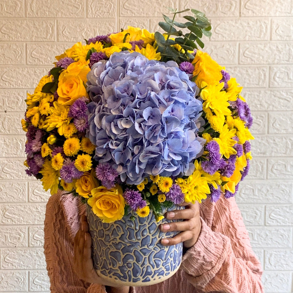 SimplyPhoolish flower arrangement Amalfi Blooming