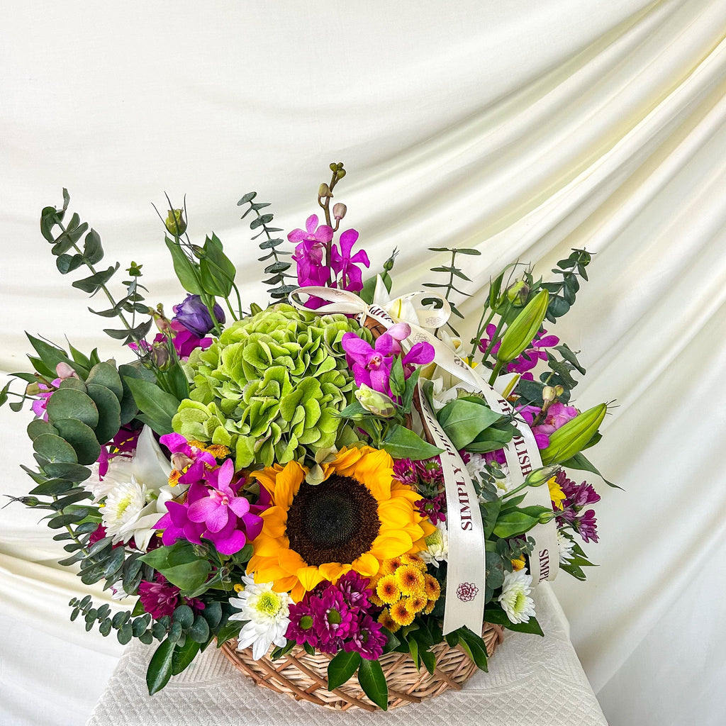 SimplyPhoolish flower arrangement Bloemendaal