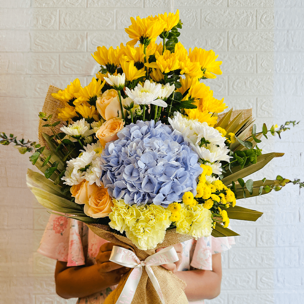 SimplyPhoolish flower arrangement Hydrangea in Blue(m)
