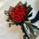 SimplyPhoolish flower arrangement An Ode to Love