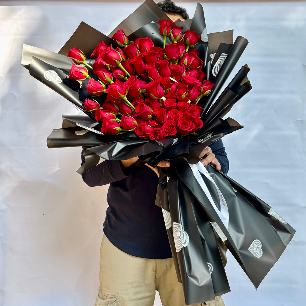 SimplyPhoolish flower arrangement An Ode to Love