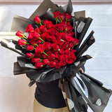 SimplyPhoolish flower arrangement An Ode to Love