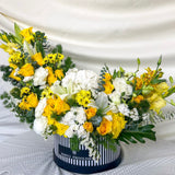 SimplyPhoolish flower arrangement Cotswold Charm