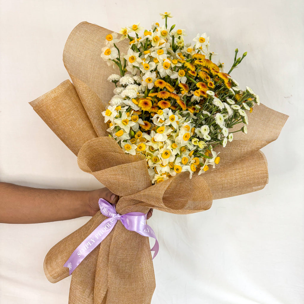 Simply Phoolish flower arrangement Daffodil Posy