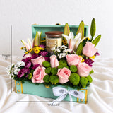 SimplyPhoolish Fragrant Candle & Floral Delight