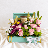 SimplyPhoolish Fragrant Candle & Floral Delight