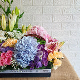 SimplyPhoolish Luxe box of Pastel Blooms