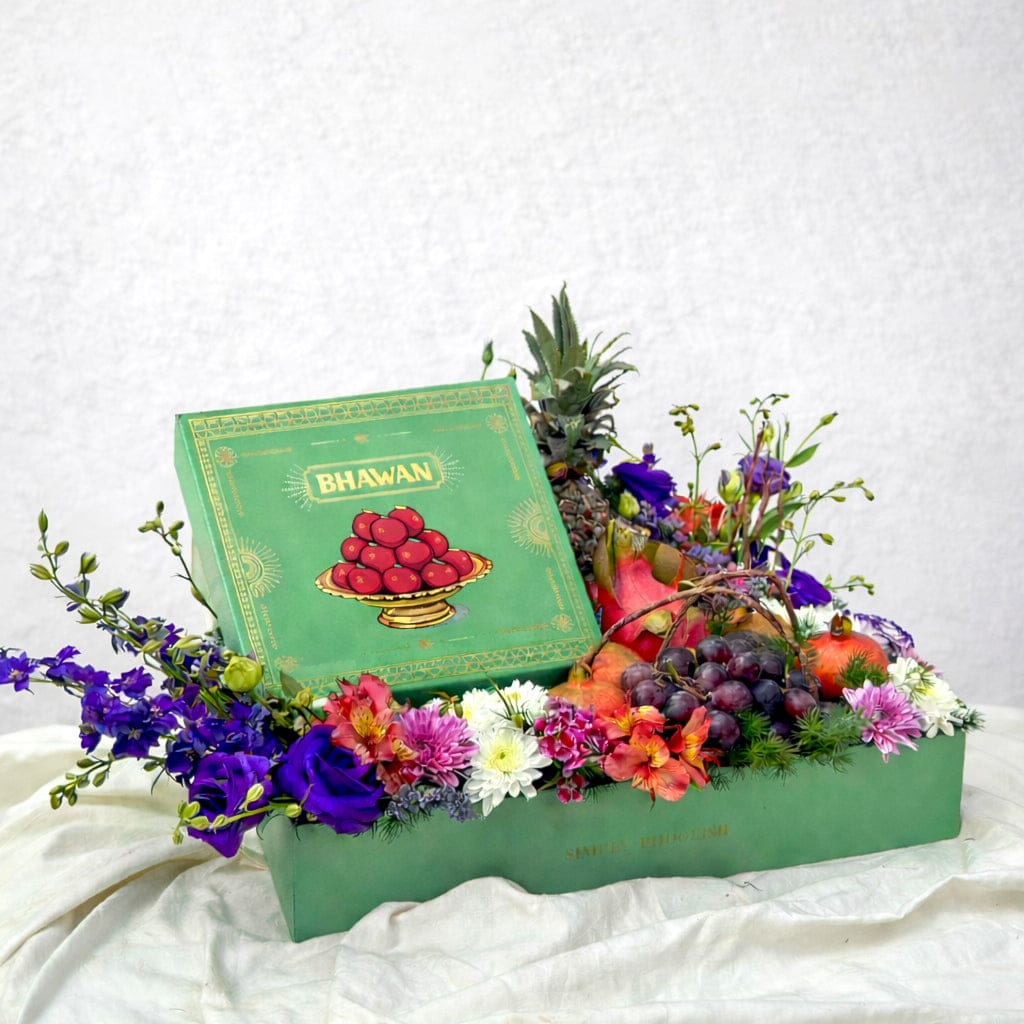 SimplyPhoolish flower arrangement Phoolo Phalo