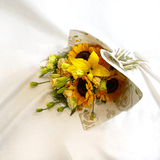 SimplyPhoolish flower arrangement WIthout Vase Sunshine & Hugs