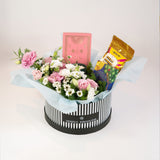 SimplyPhoolish Sweet & Salty Hamper